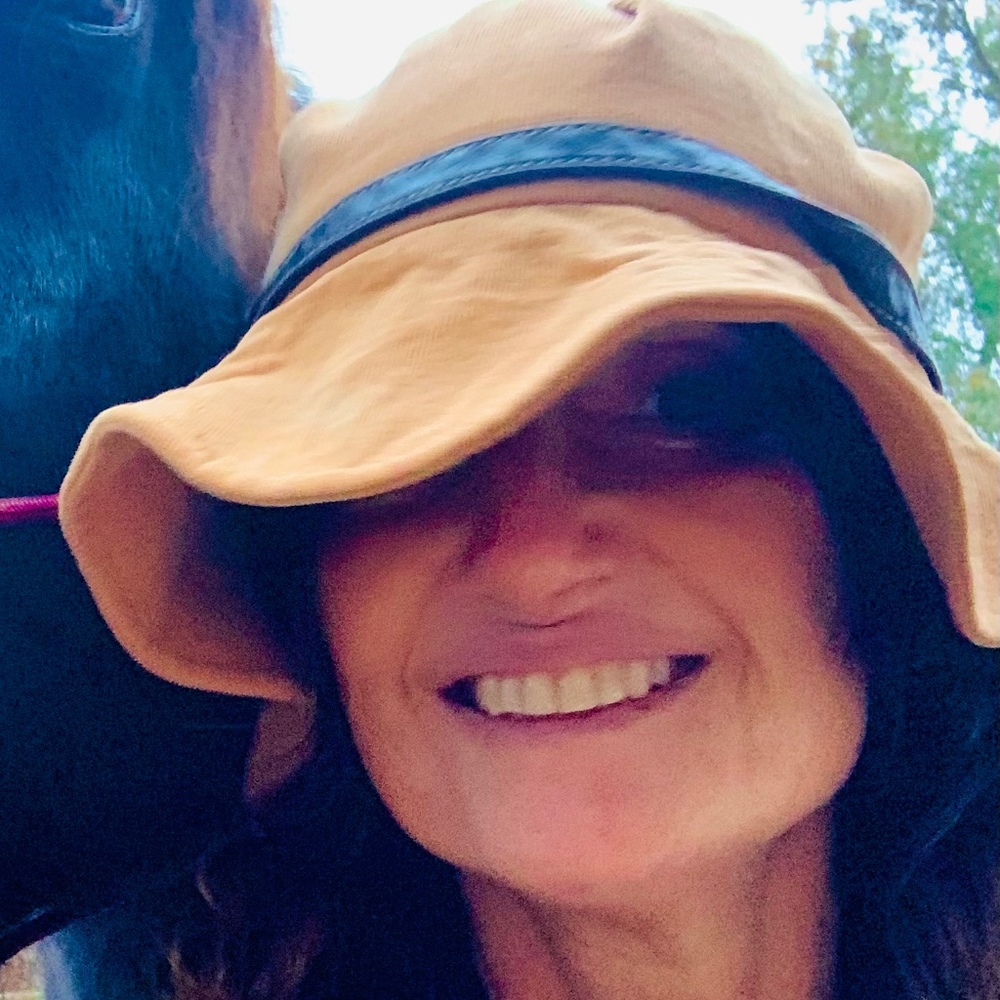 Meet your Posher, Pascale